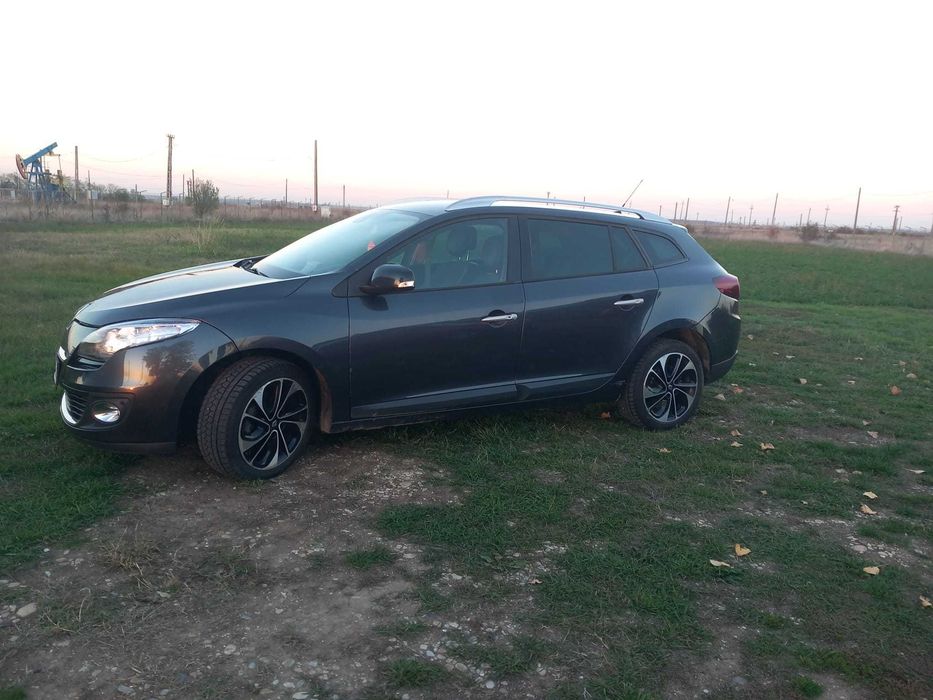 RENAULT Megane 2011 — imagine 3