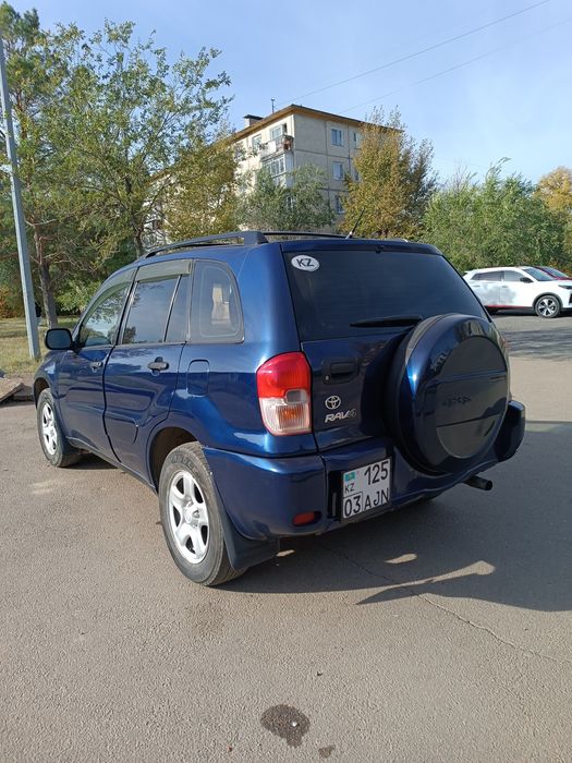 Продам авто Тойота РАФ 4,2002г