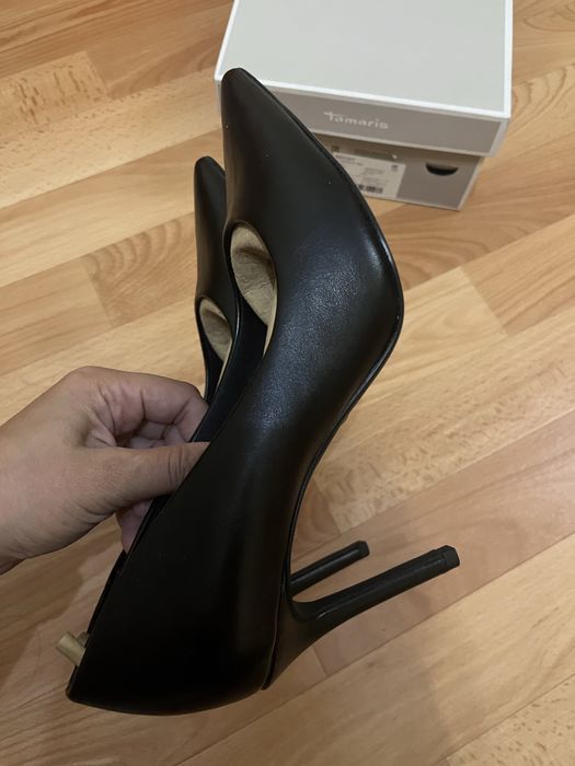 Туфли Tamaris черные