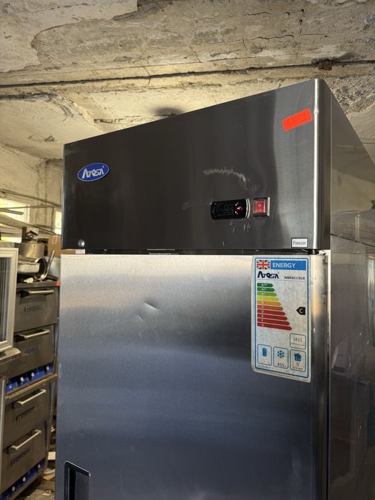 Вертикален фризер Atosa  670L