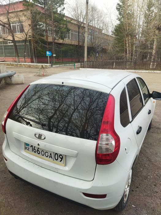 Лада Калина 2 хетчбэк.