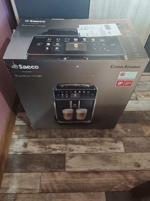 Каферобот Saeco GranAroma SM6580/10 с 22месеца гаранция