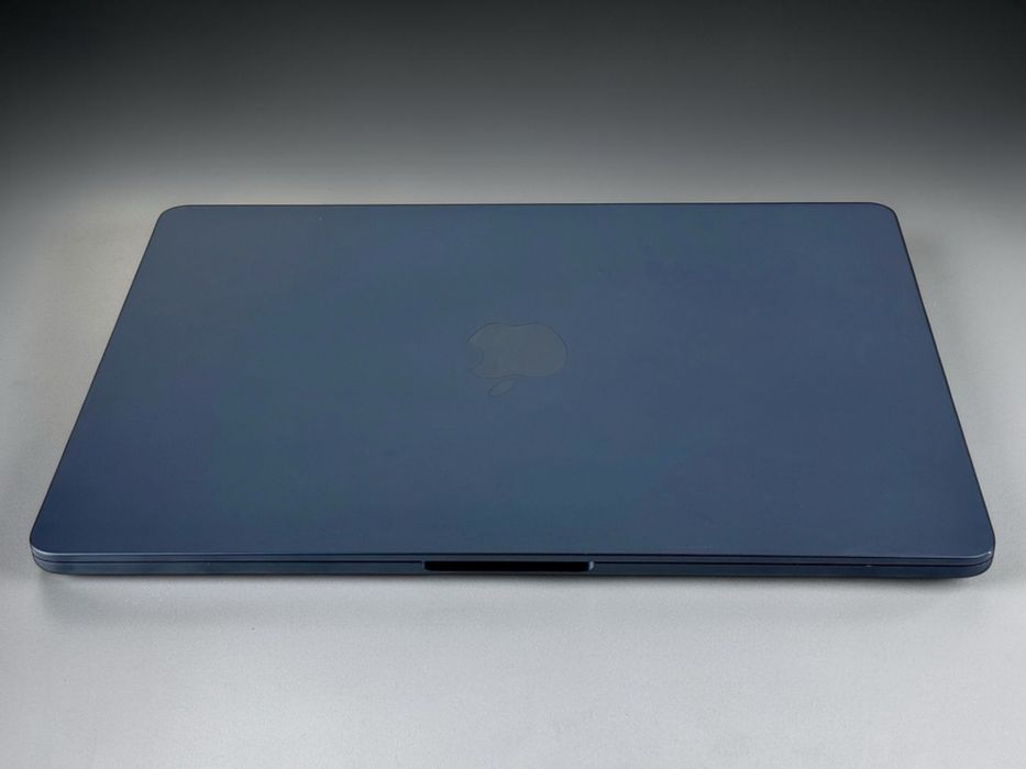 Apple MacBook Air 13 M2 8RAM 256GB Midnight Отличен! Гаранция! — миниатюра 9