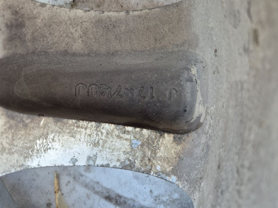 Диски Таета Прадо