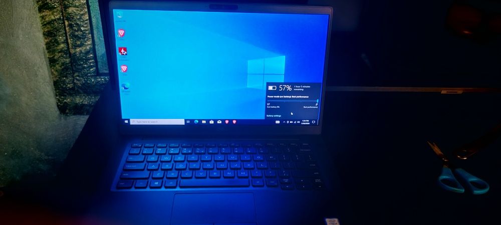 Laptop Dell Latitude 7400 i5 16g