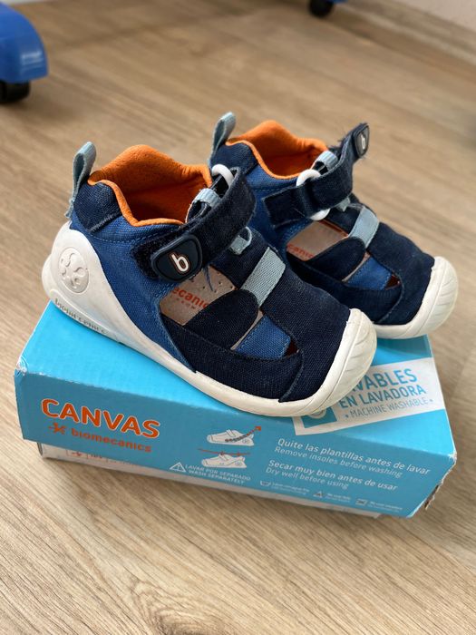 Детски сандали Биомеханикс