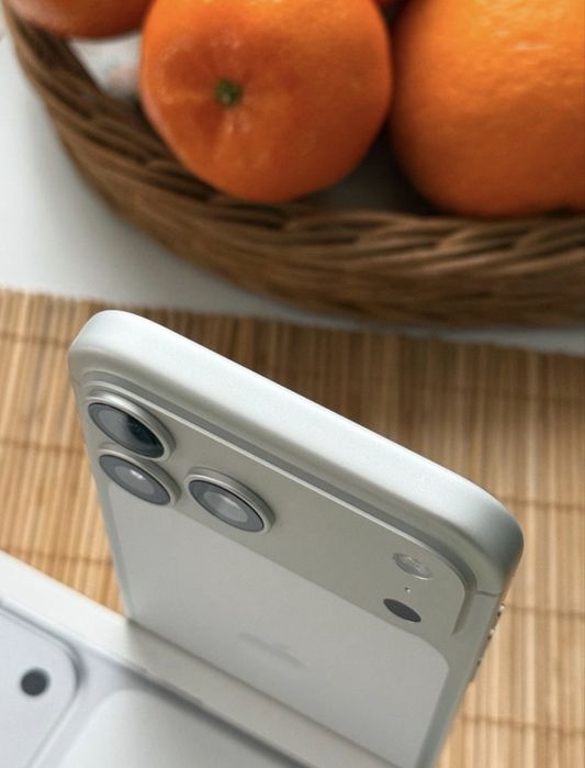 Iphone 17 Pro Silver