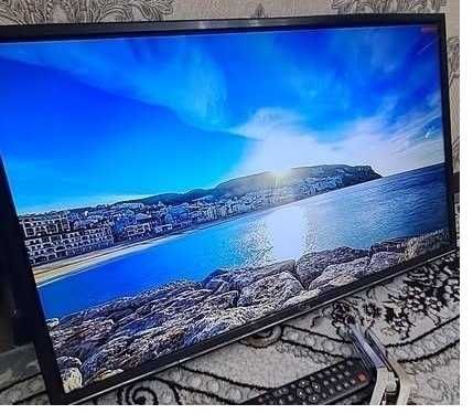 Срочно продаю Телевизор Artel 32 LED