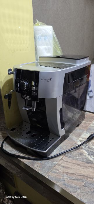 Кафеавтомат Delonghi Magnifica S