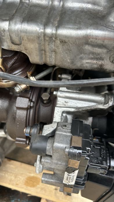 Turbină BMW X6 F16 3.0 D 258 cp 132000 km