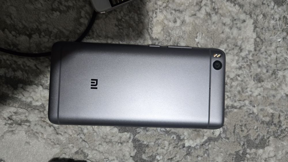 Продам телефоны xiaomi note9, note8, 5