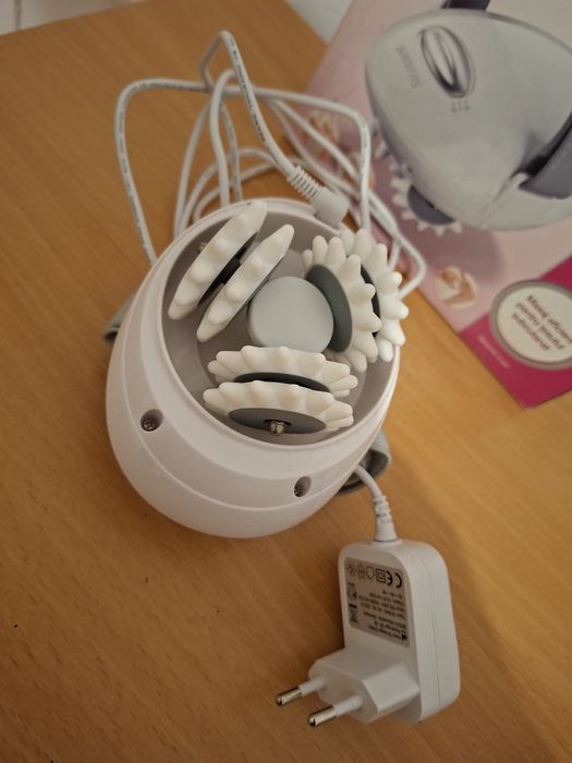 Aparat masaj anticelulitic Sanitas