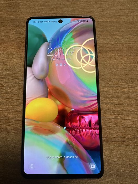 Vand Samsung Galaxy A71 in stare foarte buna, utilizat, 128Gb, 6gb Ram