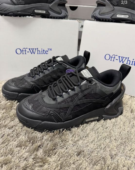 marimea 42 Off White negri