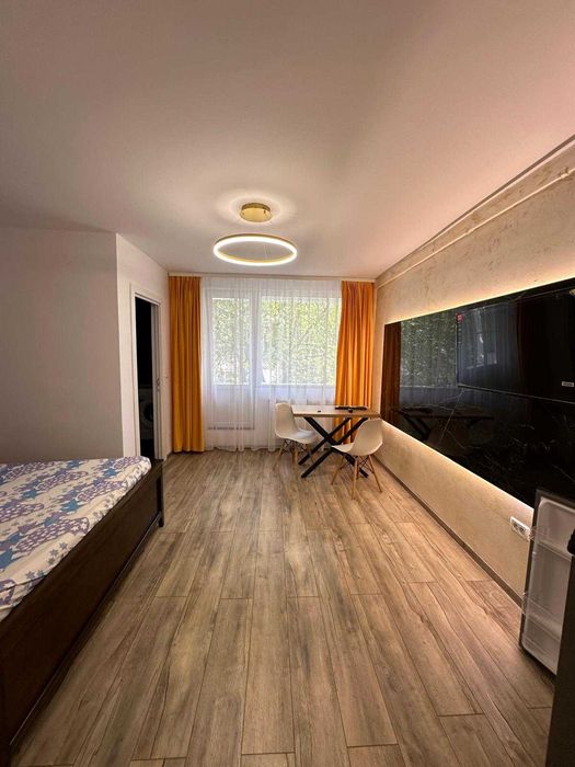 Inchiriez apartament cu o camera