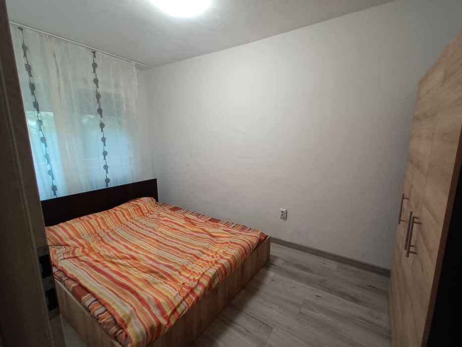Dau in chirie ap 2 camere mici- Nufaru Oradea