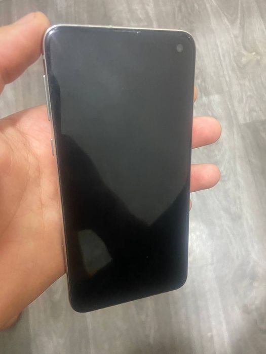 Samsung galaxy S10 e ideal 128/6+2