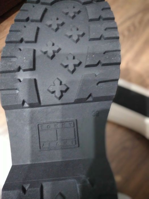 Ghete dama Tomy Hilfiger,piele naturala