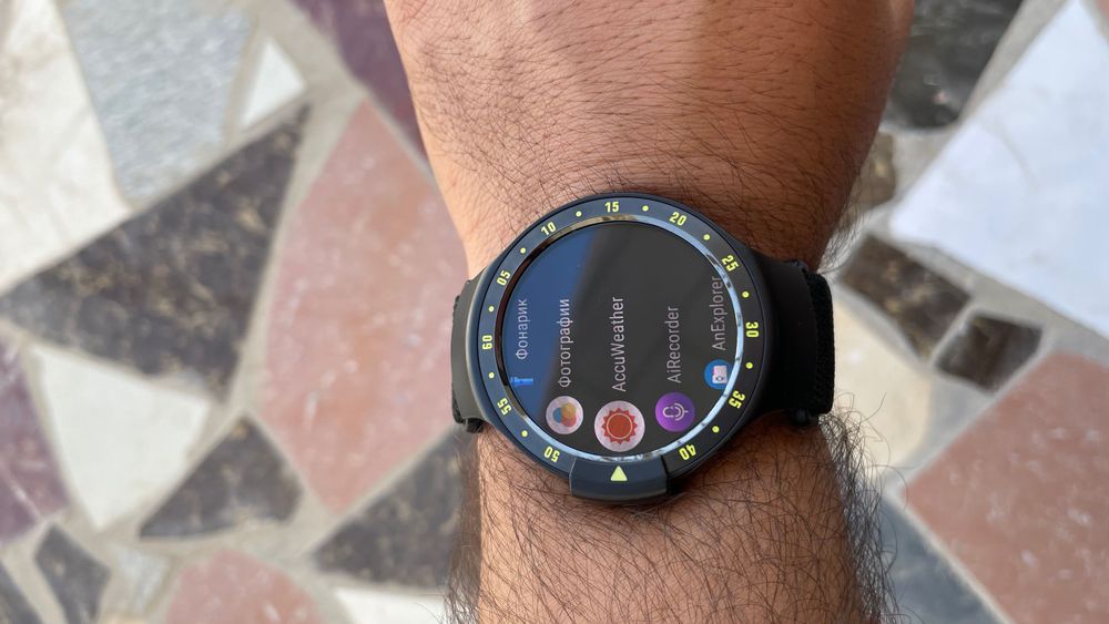 Смарт часы Ticwatch S Wear os