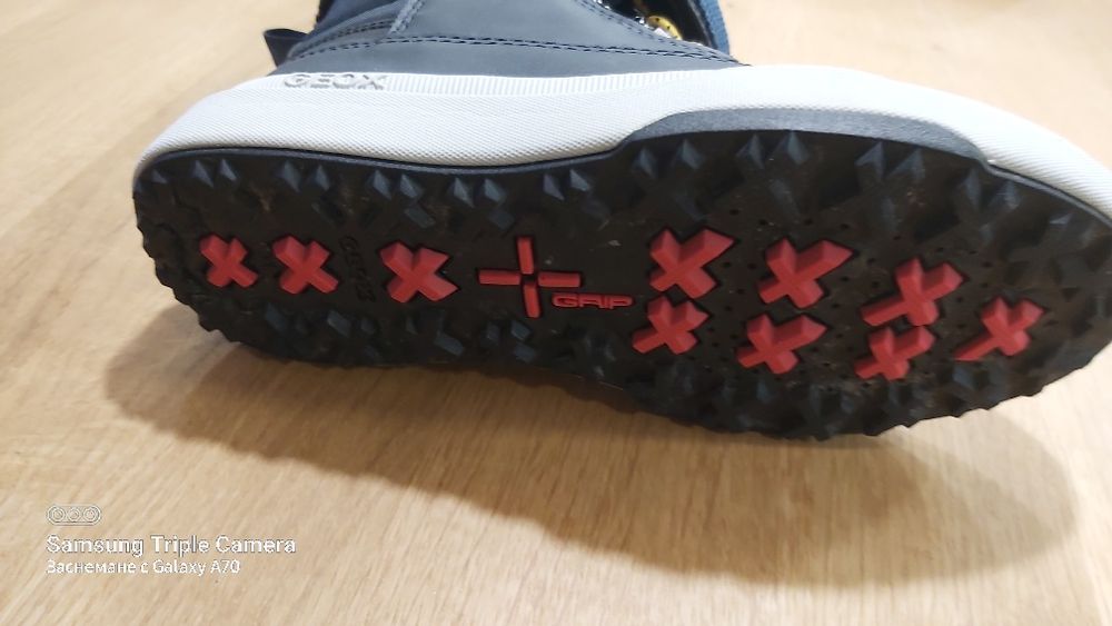 Зимни боти за момче