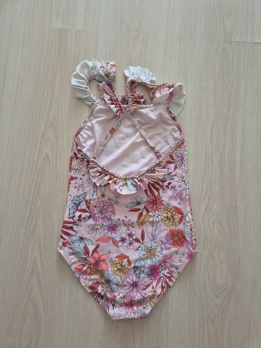 Costum baie Next , fetiță , 7 ani  , superb , stare foarte bună