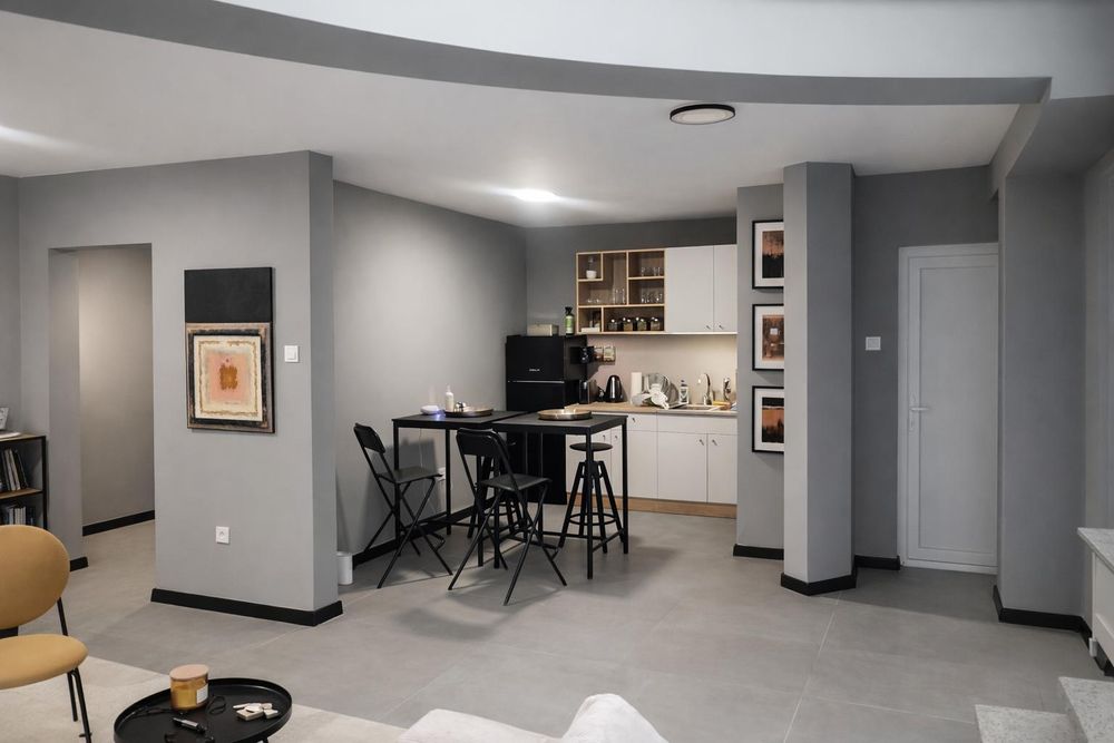 Търговско помещение под наем в Център