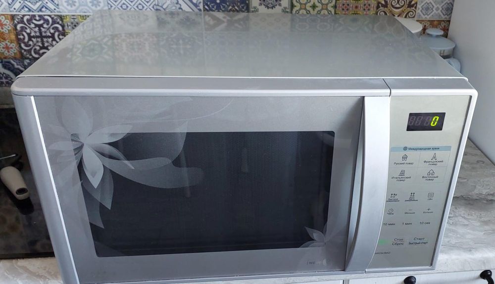 Микроволновая печь LG