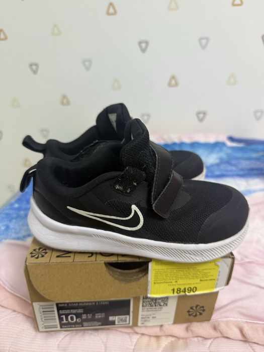 Продам кроссовки