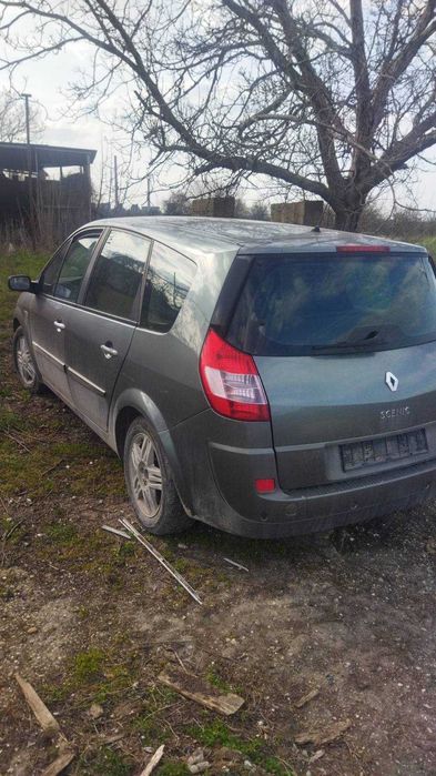 Рено Меган Гранд Сценик
