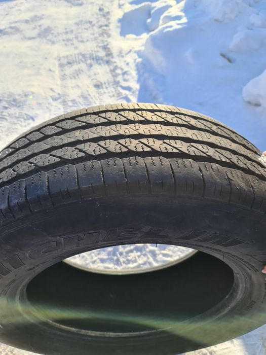 Продам резину на авто
