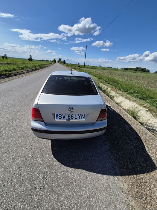 VOLKSWAGEN Bora 2000 — imagine 4