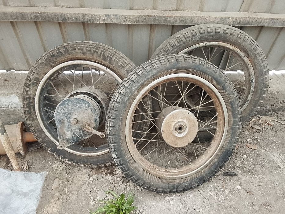 Продам колесо на ИЖ, Урал