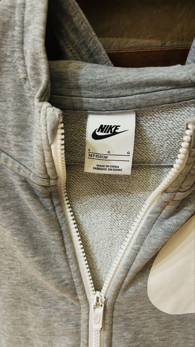 Суитчър nike,оригинален,размер 147-158см