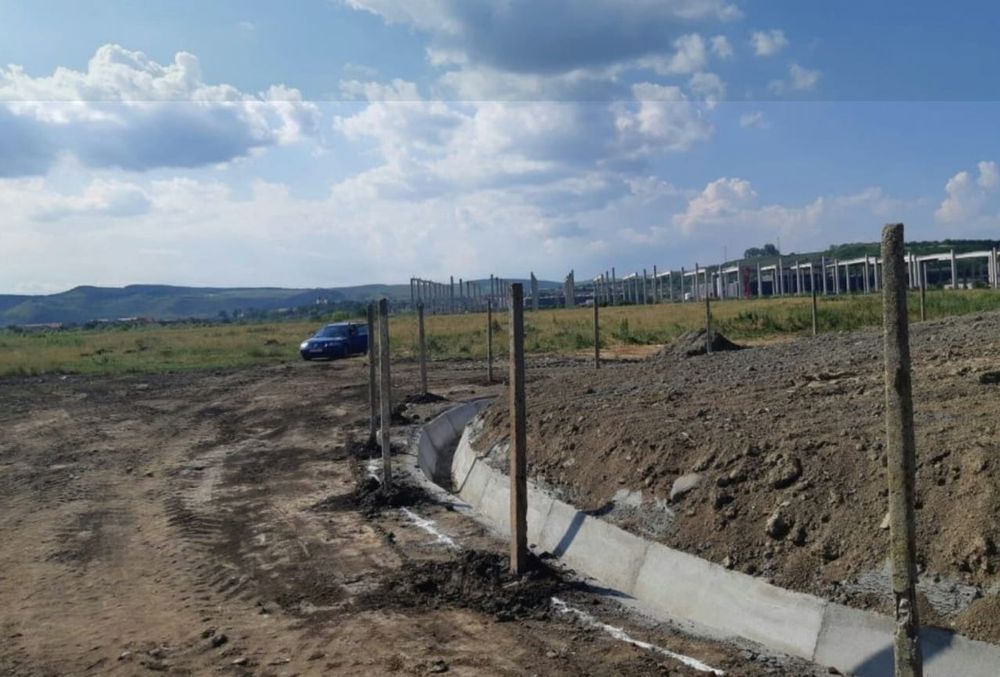Teren 8.800 mp lângă Bosch Blaj – ideal investiție, parcelare sau dezvoltare imobiliară