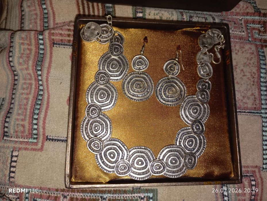 Подвеска и серьги