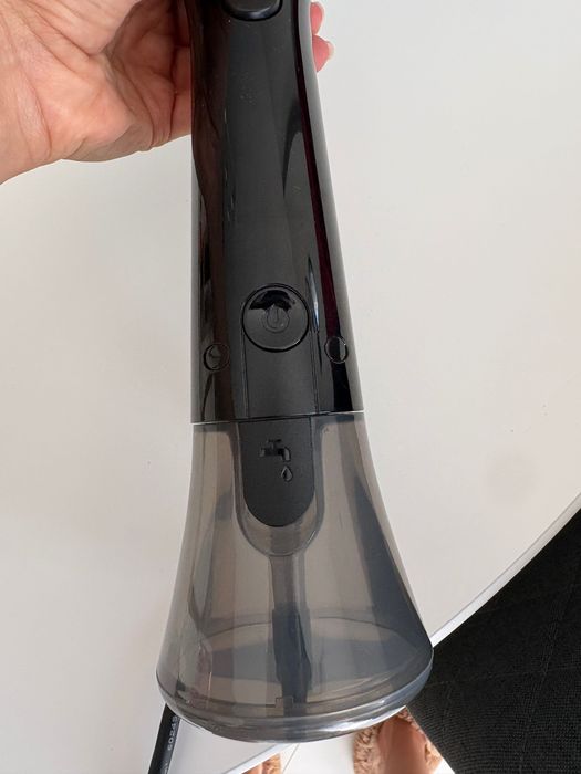 Вертикална ютия PHILIPS Series 7000 STH7060/80, 1500W, 0.2l, черно-златно