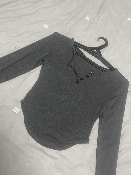 Серый базовый топ/лонгслив