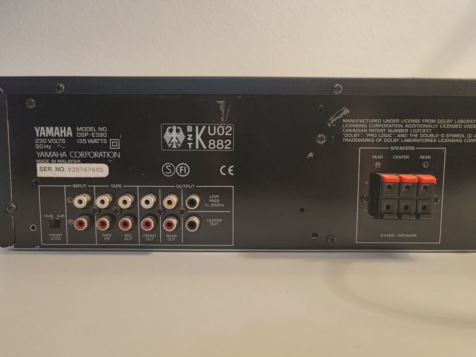 Amplificator Yamaha DSP E390 statie natural sound processor