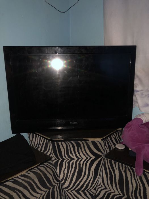 Продам телевизор Vestel