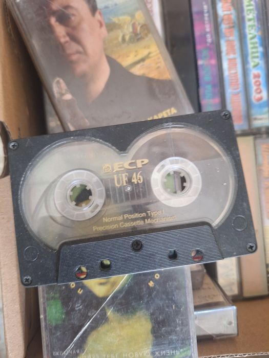 Продам касеты аудио