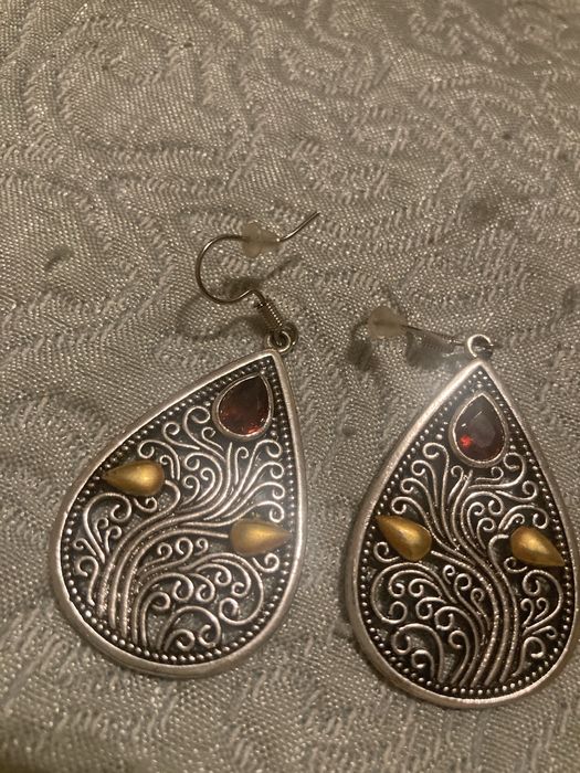 Обеци епоксидна смола