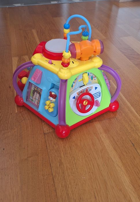 Centru de activitati pentru bebelus i