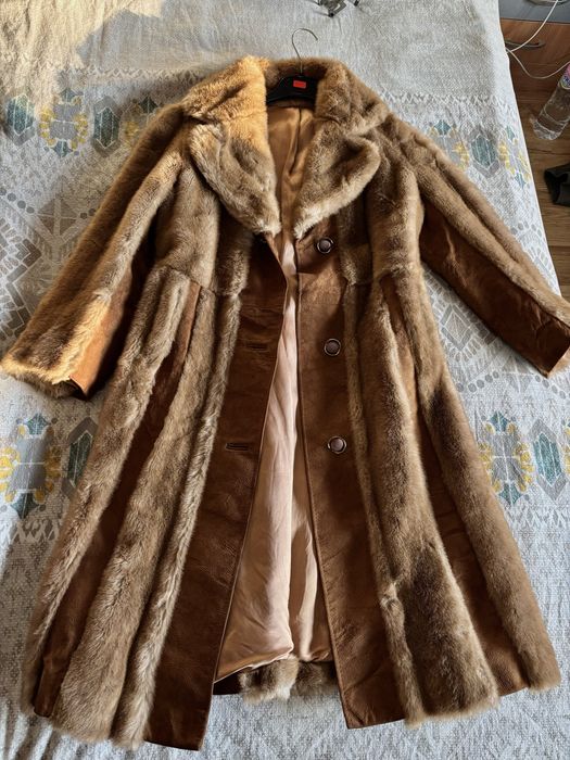 палто от велур и изкуствен косъм