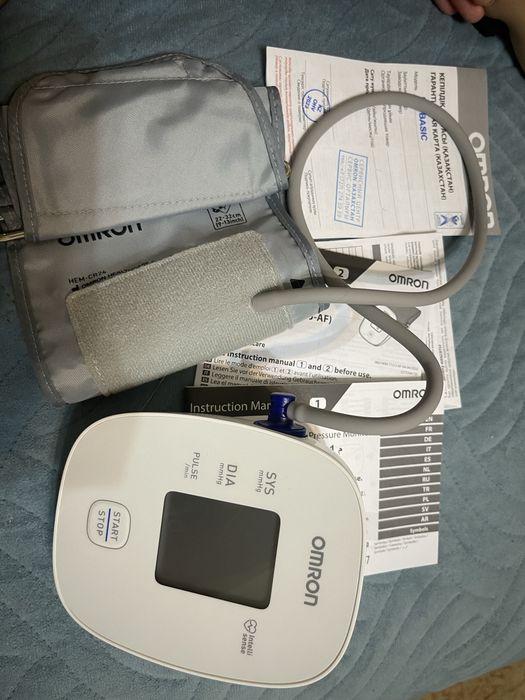 Тонометр Omron M1 Basic HEM- 7121J-AF
