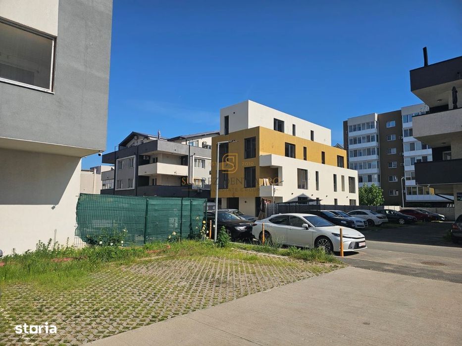 Apartament cu scara interioara - 2 camere,finisaje noi, metrou Berceni