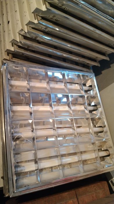 Продам светильники