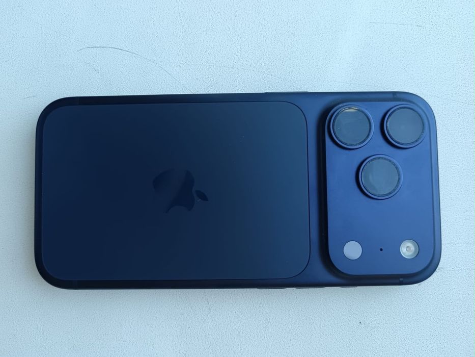 Новый 17 Pro 256 gb