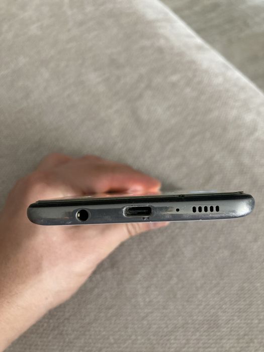 Телефон Galaxy Samsung A71