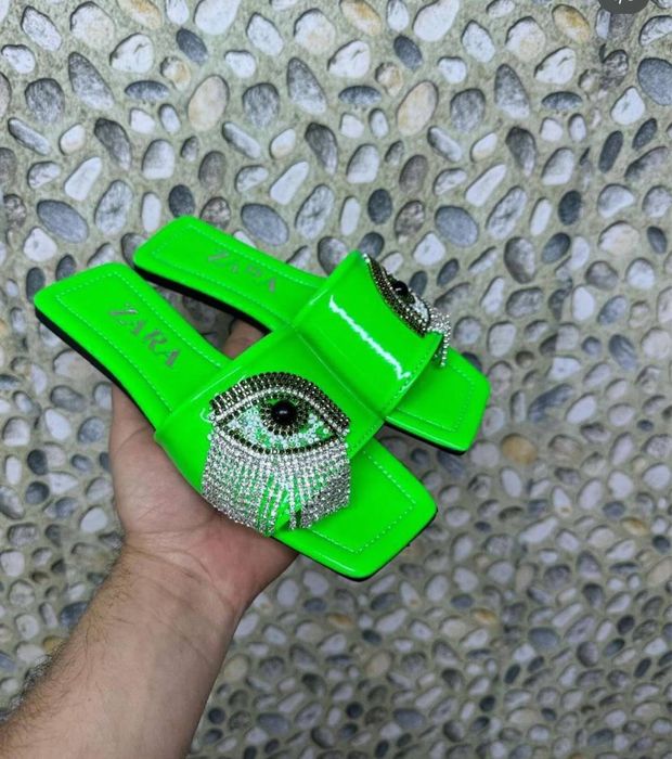 Женские шлепки