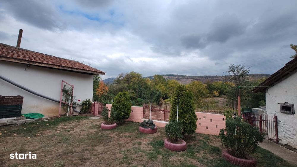 Casă De Vânzare În Șoimuș – Poziție Centrală, Teren 1.479